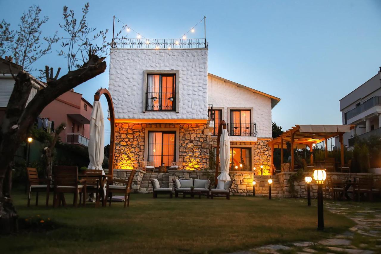 Huzurla Otel Smirne Esterno foto