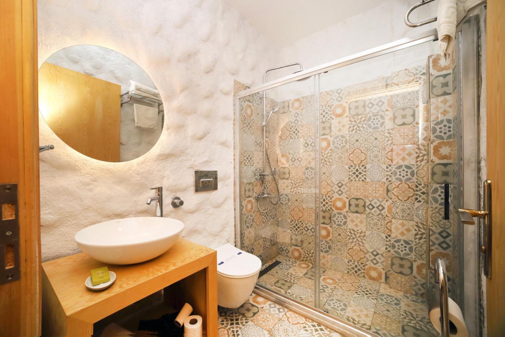 Huzurla Otel Smirne Esterno foto